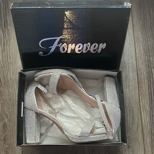 Women’s - Forever Glittering Silver Heels